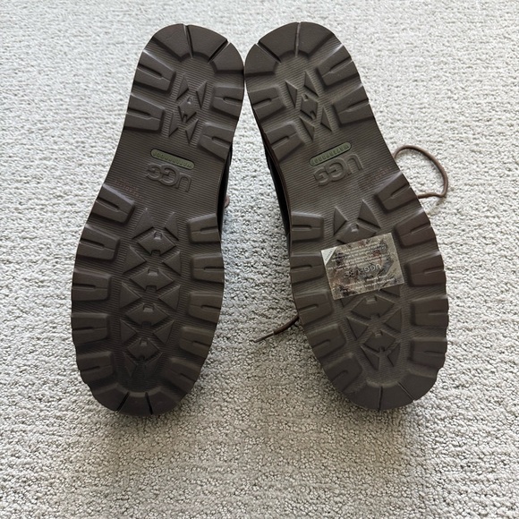 UGG Men's Dark Brown Waterproof Boots - Picture 5 of 7